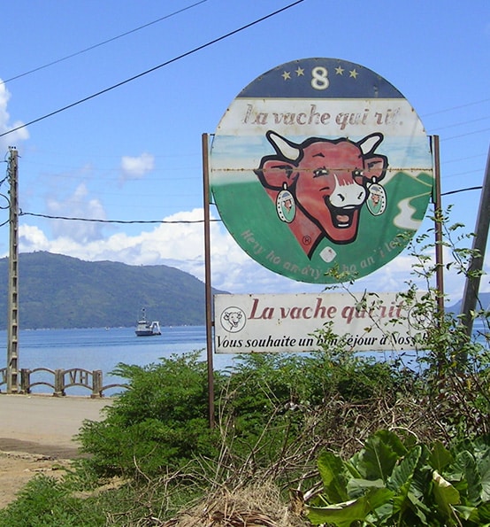 The Laughing Cow sign in French